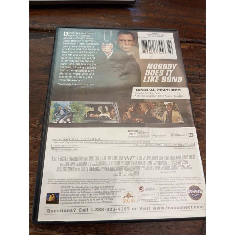 Skyfall (DVD, 2012) - Picture 2 of 5